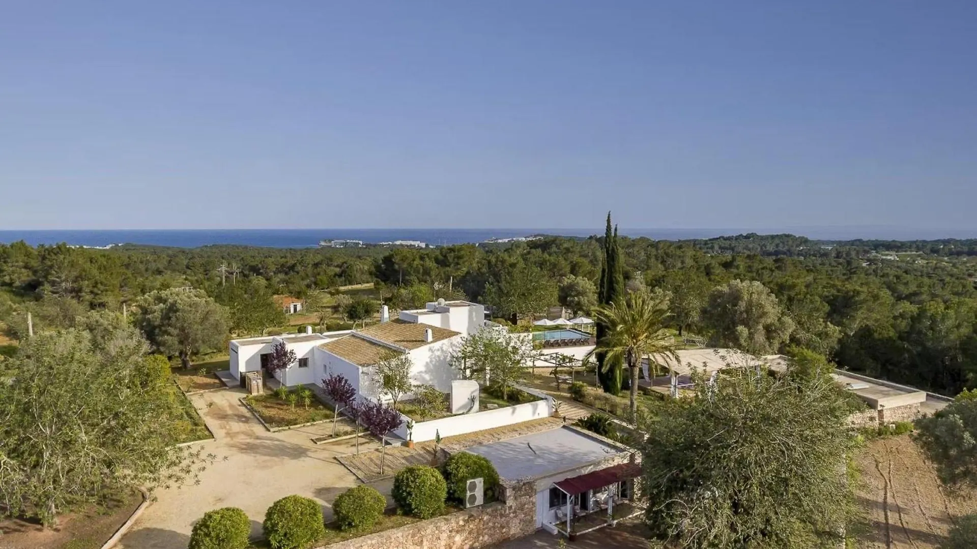 Rural Hideaway Villa In Stcarlos Sant Carles de Peralta